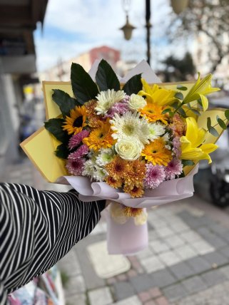 SARININ SICAK SEVGİSİ 