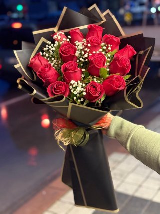 13 KIRMIZI GÜL BUKETİ