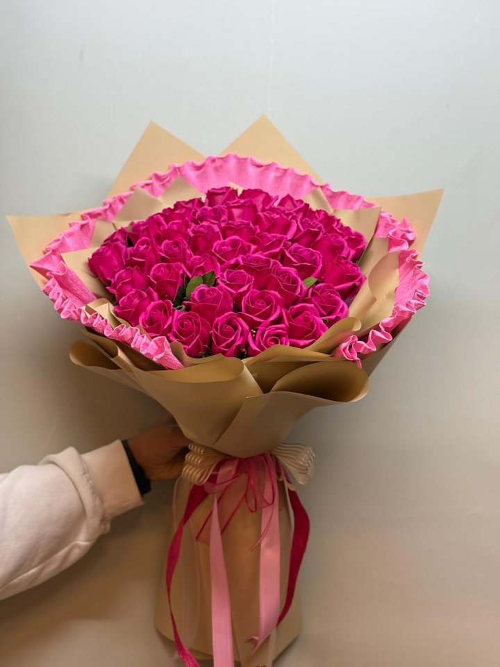 Fuşya Yapay Gül Buketi