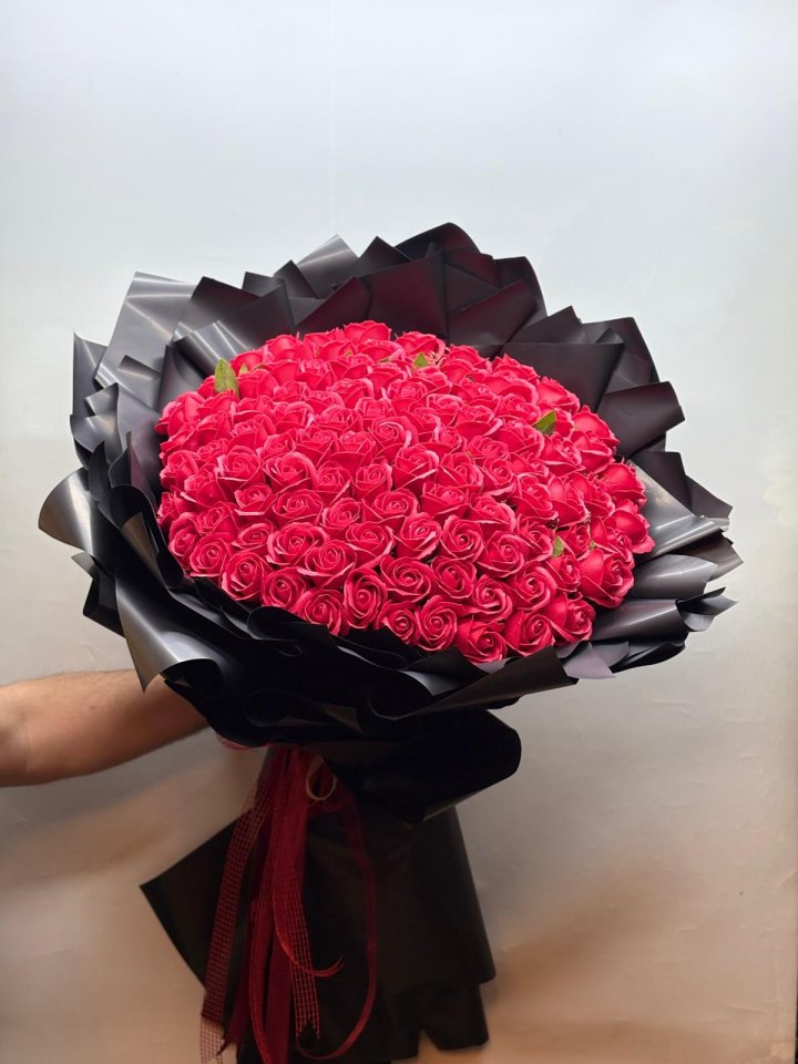 Özel Tasarım Yapay Kırmızı Gül Buketi, Kütahya çiçekçi
